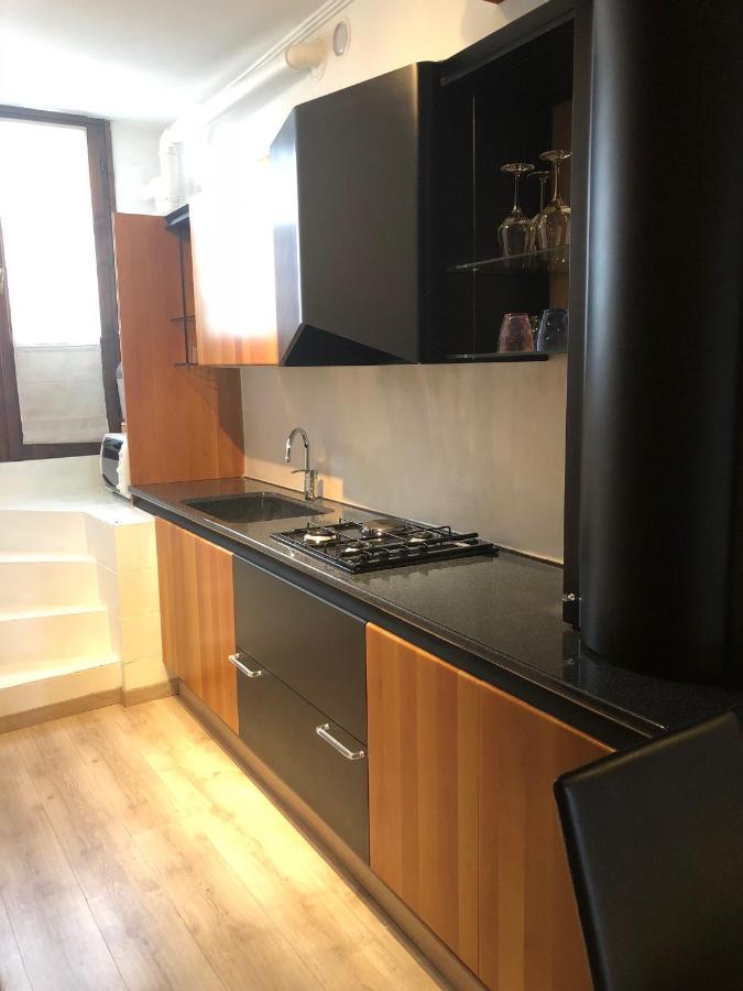 Piazza Erbe Suites Верона Екстер'єр фото